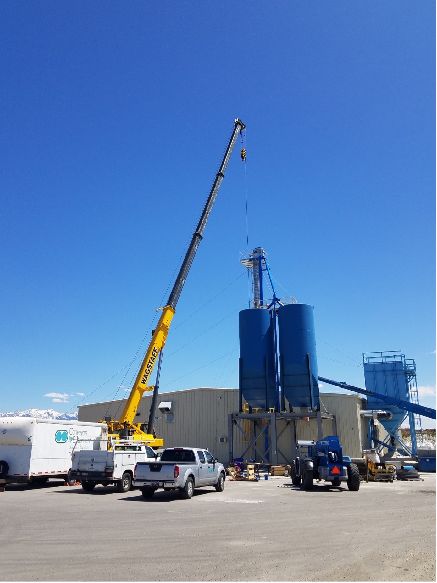 Custom Conveyor belt system for Momentum Recycling by Conveyors & Equipment